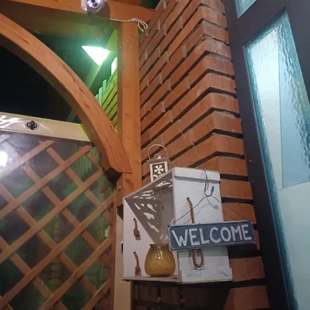 Gardenroom Nocleg ze śniadaniem *